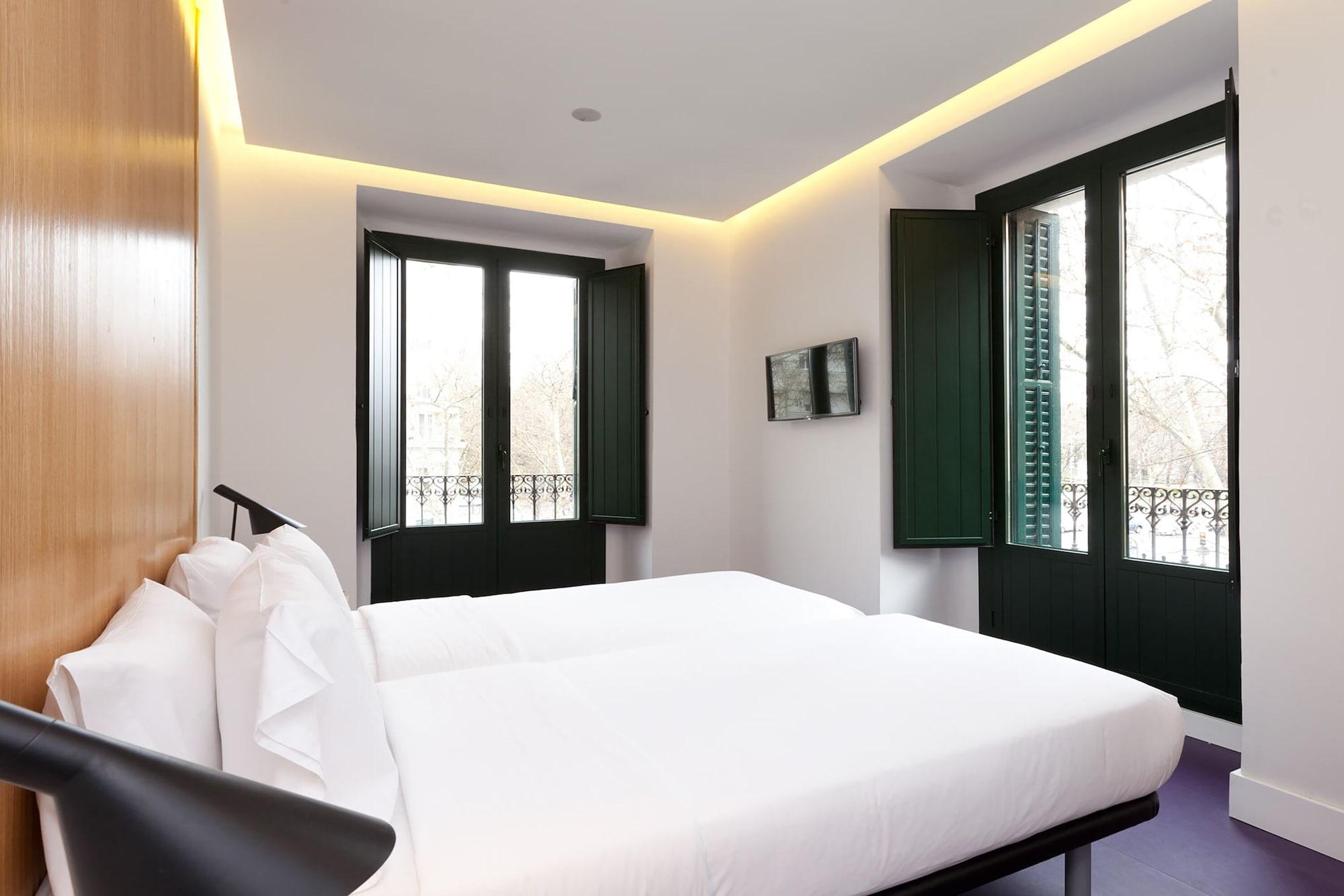 Sleep'N Atocha - B Corp Certified Hotell Madrid Eksteriør bilde
