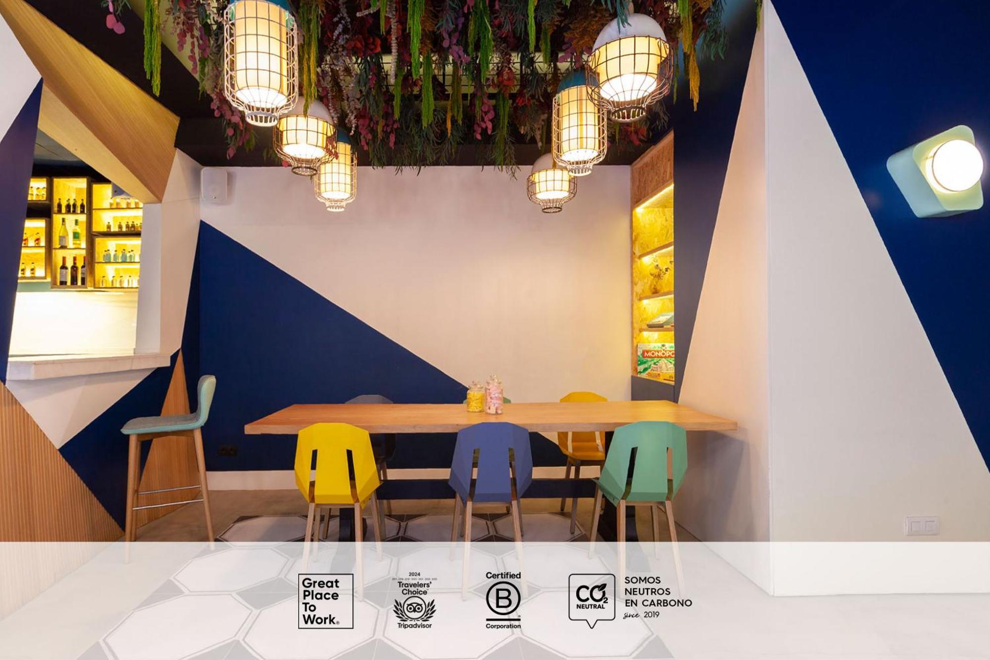 Sleep'N Atocha - B Corp Certified Hotell Madrid Eksteriør bilde
