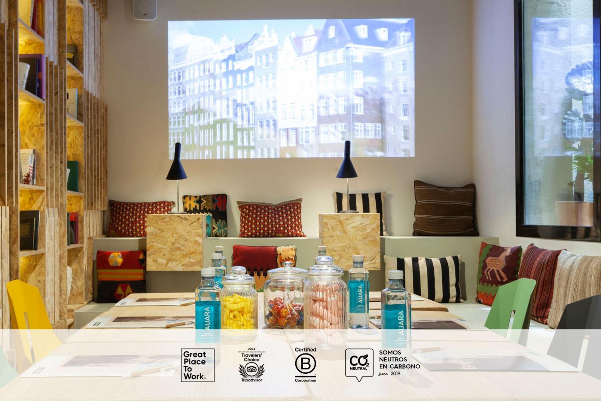 Sleep'N Atocha - B Corp Certified Hotell Madrid Eksteriør bilde